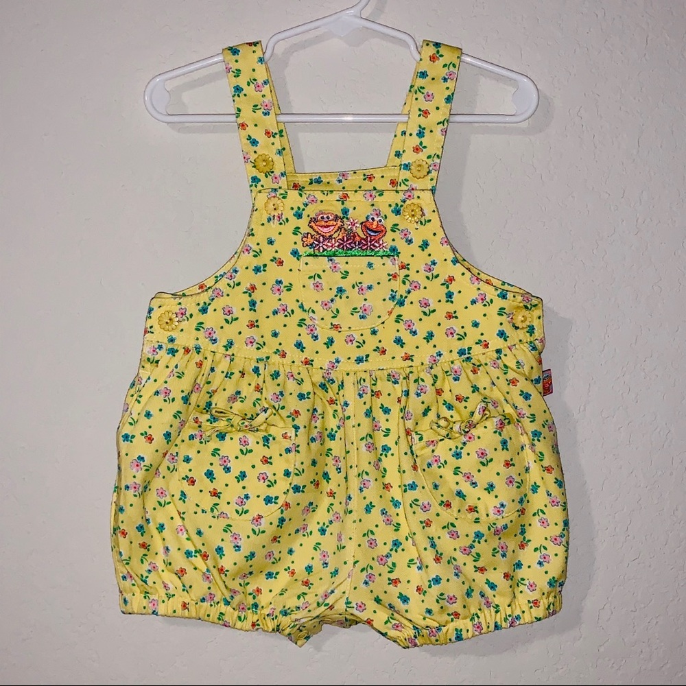 Sesame Street girl’s sleeveless romper